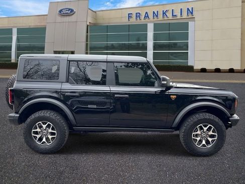 Certified 2024 Ford Bronco Badlands AWD/4WD image 8