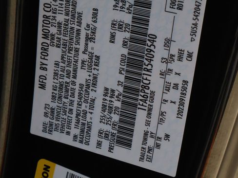 Used 2024 Ford Mustang GT Premium image 20