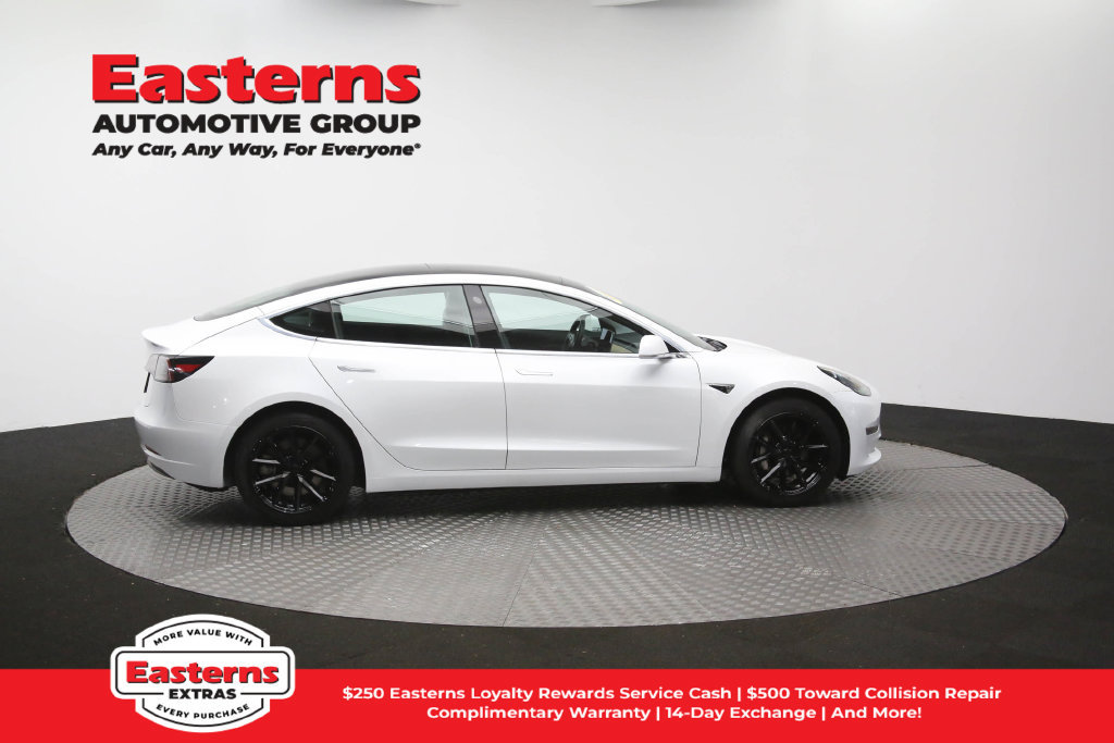 Used 2020 Tesla Model 3 Standard Range Plus RWD image 41