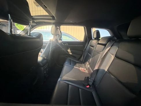 Used 2021 Jeep Grand Cherokee Limited AWD/4WD image 14