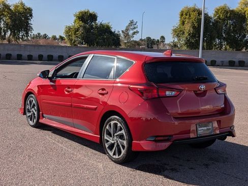 Used 2017 Toyota Corolla iM w/ Carpet Mat Package image 7