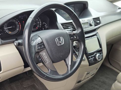 Used 2014 Honda Odyssey EX-L image 2