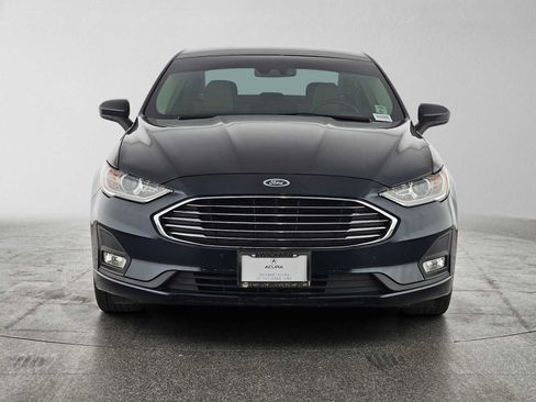 Used 2020 Ford Fusion SE w/ Equipment Group 151A FWD image 16