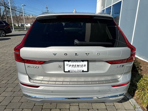 Used 2023 Volvo XC60 B5 Plus w/ Protection Package Premier AWD/4WD image 15