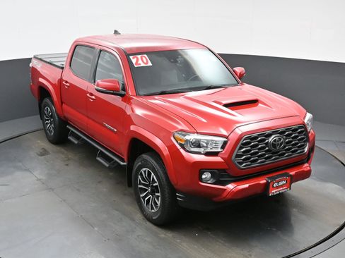 Used 2020 Toyota Tacoma TRD Sport AWD/4WD image 34