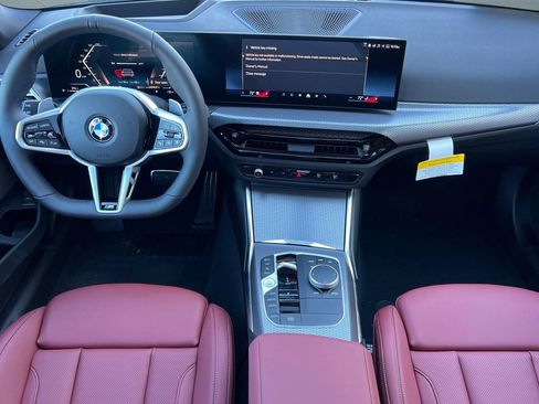 Used 2026 BMW 330i Sedan w/ M Sport Package RWD image 26