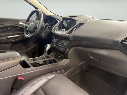 Used 2018 Ford Escape Titanium FWD image 13