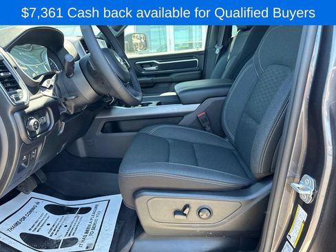 New 2026 RAM 1500 Big Horn AWD/4WD image 16