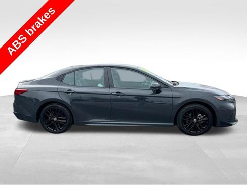 Certified 2025 Toyota Camry SE AWD/4WD image 8