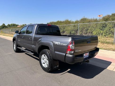 Used 2015 Toyota Tacoma 4x4 Double Cab image 3
