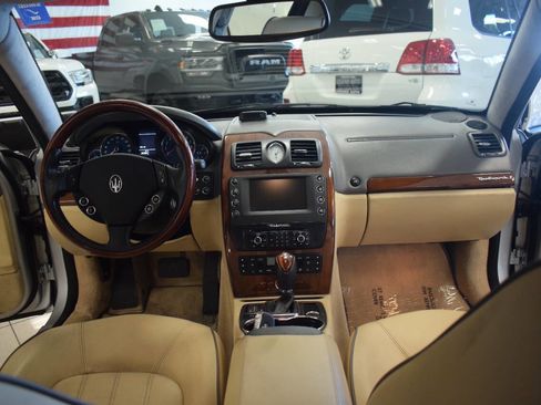 Used 2011 Maserati Quattroporte S RWD image 50