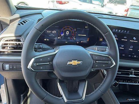 New 2026 Chevrolet Traverse LT w/ Driver Confidence Package image 21