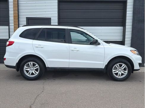 Used 2012 Hyundai Santa Fe GLS AWD/4WD image 10