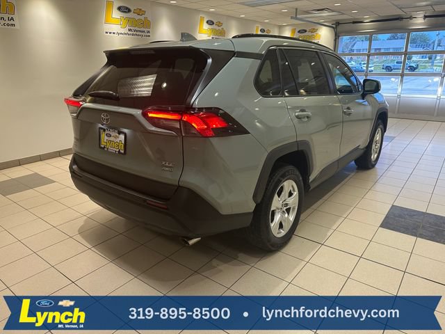 Used 2021 Toyota RAV4 XLE AWD/4WD image 22