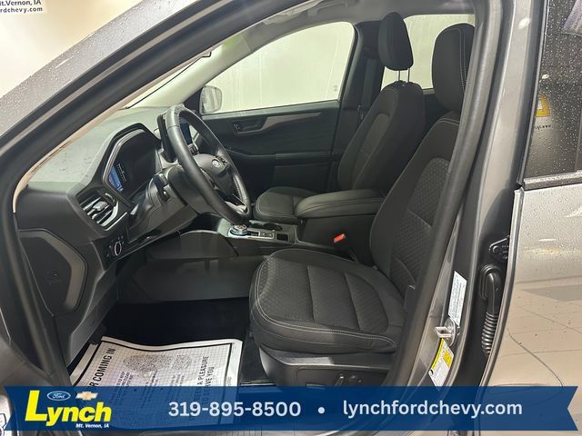 Used 2023 Ford Escape Active w/ Tech Pack #1 AWD/4WD image 6