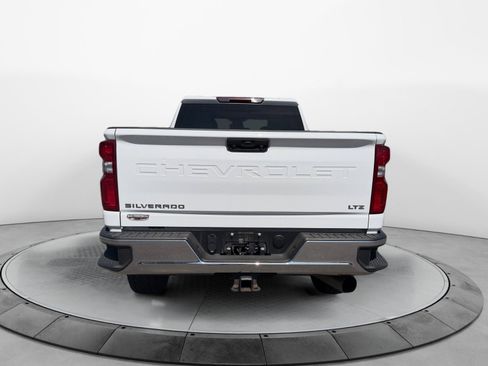 Used 2024 Chevrolet Silverado 2500 LTZ w/ LTZ Convenience Package AWD/4WD image 6