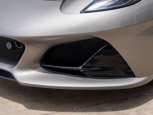 New 2026 Lotus Emira SE RWD image 6