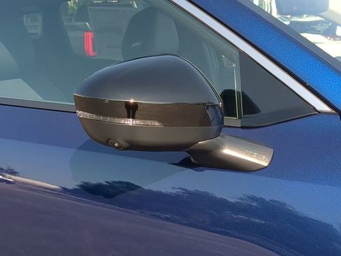 New 2026 Nissan Kicks SR w/ SR Premium Package FWD image 11