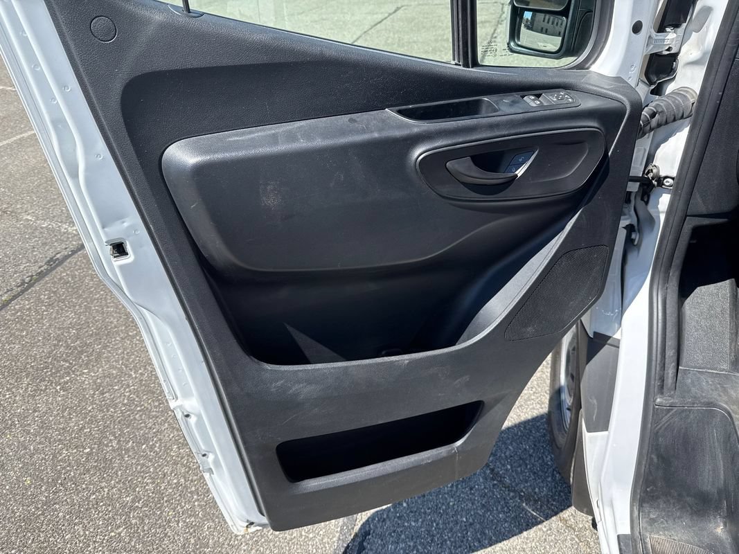 Used 2023 Mercedes-Benz Sprinter 2500 image 10