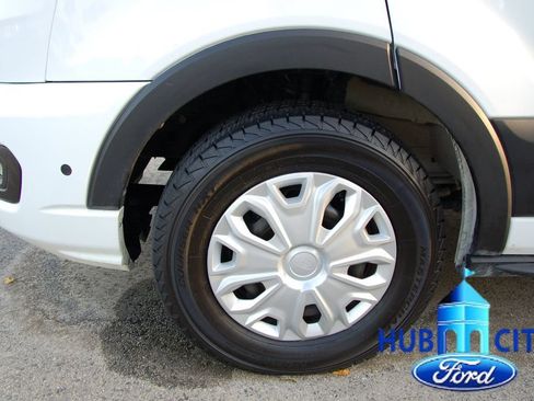 Used 2024 Ford Transit 350 XLT RWD image 9