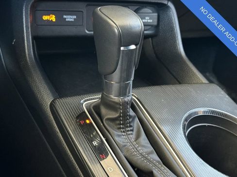 Used 2025 Honda Civic Sport image 22