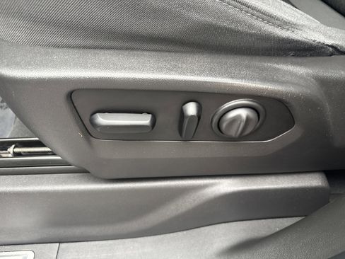 Used 2021 Chevrolet Silverado 1500 RST image 7