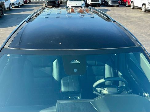 Used 2026 GMC Acadia Elevation w/ Black Edition FWD image 11