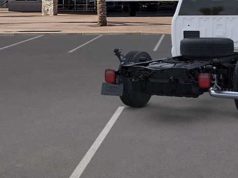 New 2025 Ford F350 XL w/ XL Chrome Package RWD image 21