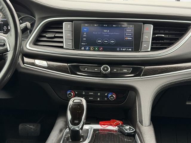 Used 2020 Buick Enclave Avenir w/ Avenir Technology Package AWD/4WD image 21