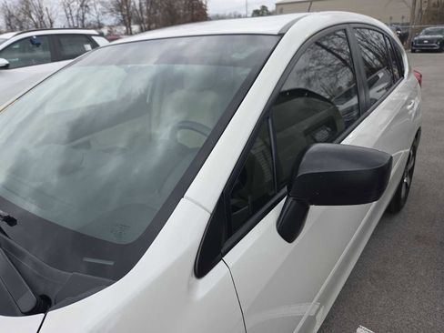 Used 2015 Subaru Impreza 2.0i image 12