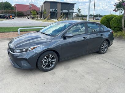 Used 2024 Kia Forte LXS
