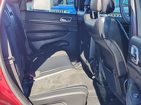Certified 2022 Jeep Grand Cherokee Laredo X image 29