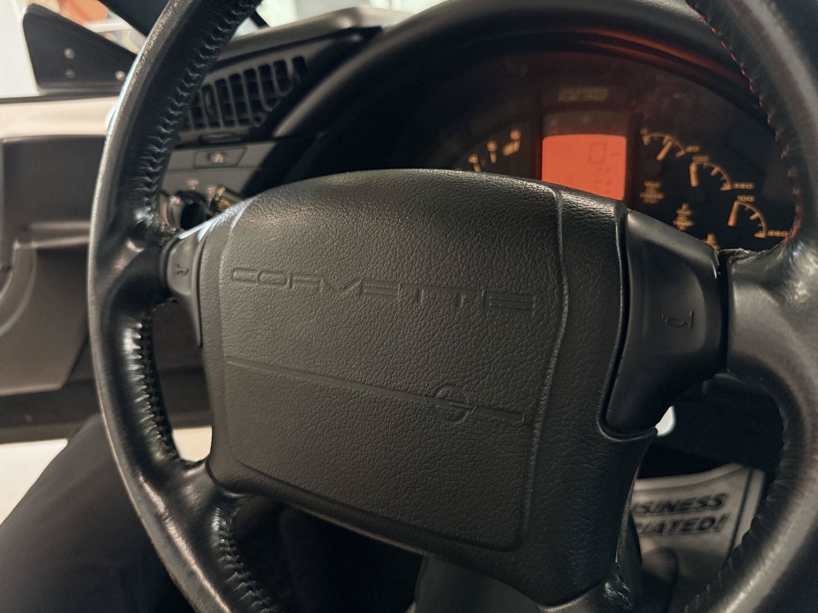 Used 1993 Chevrolet Corvette Convertible RWD image 38