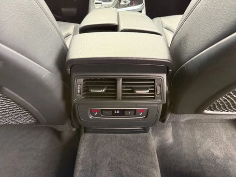 Used 2019 Audi Q7 3.0T Premium w/ Convenience Package AWD/4WD image 22