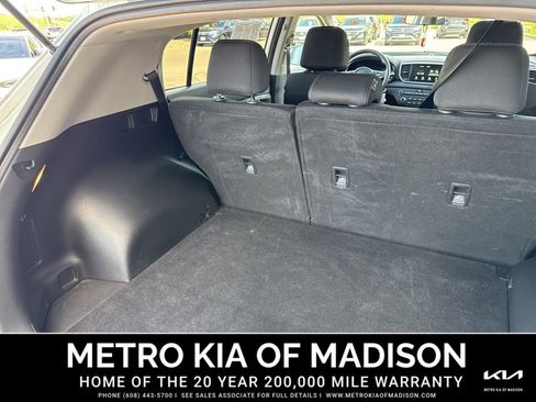 Used 2022 Kia Sportage LX AWD/4WD image 30