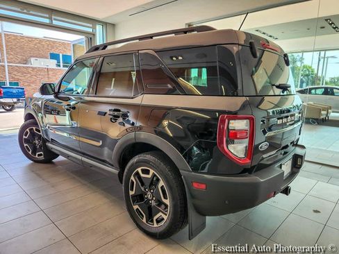 Used 2022 Ford Bronco Sport Outer Banks w/ Tech Package AWD/4WD image 8