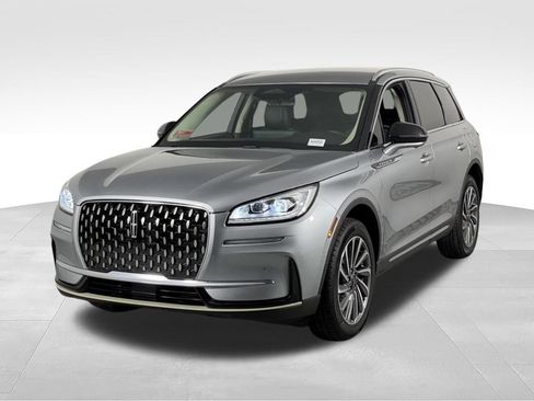 Used 2024 Lincoln Corsair Reserve w/ Equipment Group 201A AWD/4WD image 4