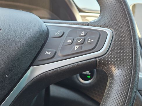 Used 2022 Chevrolet Malibu LT FWD image 18
