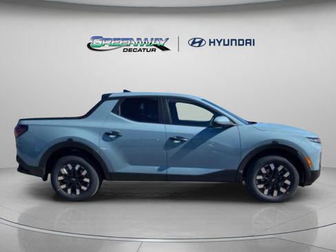 New 2026 Hyundai Santa Cruz SE FWD image 7