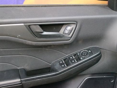 Used 2024 Ford Escape Active AWD/4WD image 13