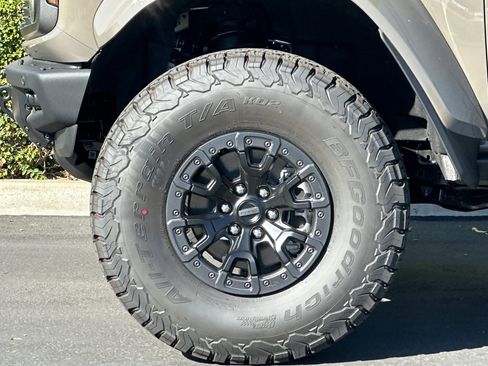 New 2025 Ford Bronco Raptor image 26