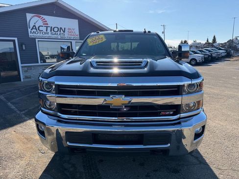 Used 2019 Chevrolet Silverado 2500 LTZ w/ Duramax Plus Package image 8
