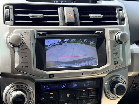 Used 2014 Toyota 4Runner Limited AWD/4WD image 4