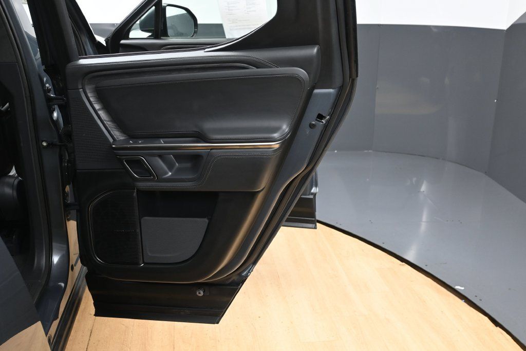 Used 2022 Rivian R1T Launch Edition AWD/4WD image 26