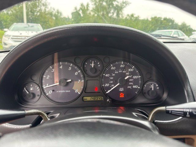 Used 1999 MAZDA MX-5 Miata RWD image 18