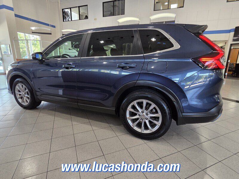 Used 2023 Honda CR-V EX image 6