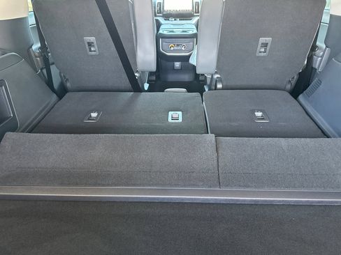 New 2027 Ford Expedition Active RWD image 16