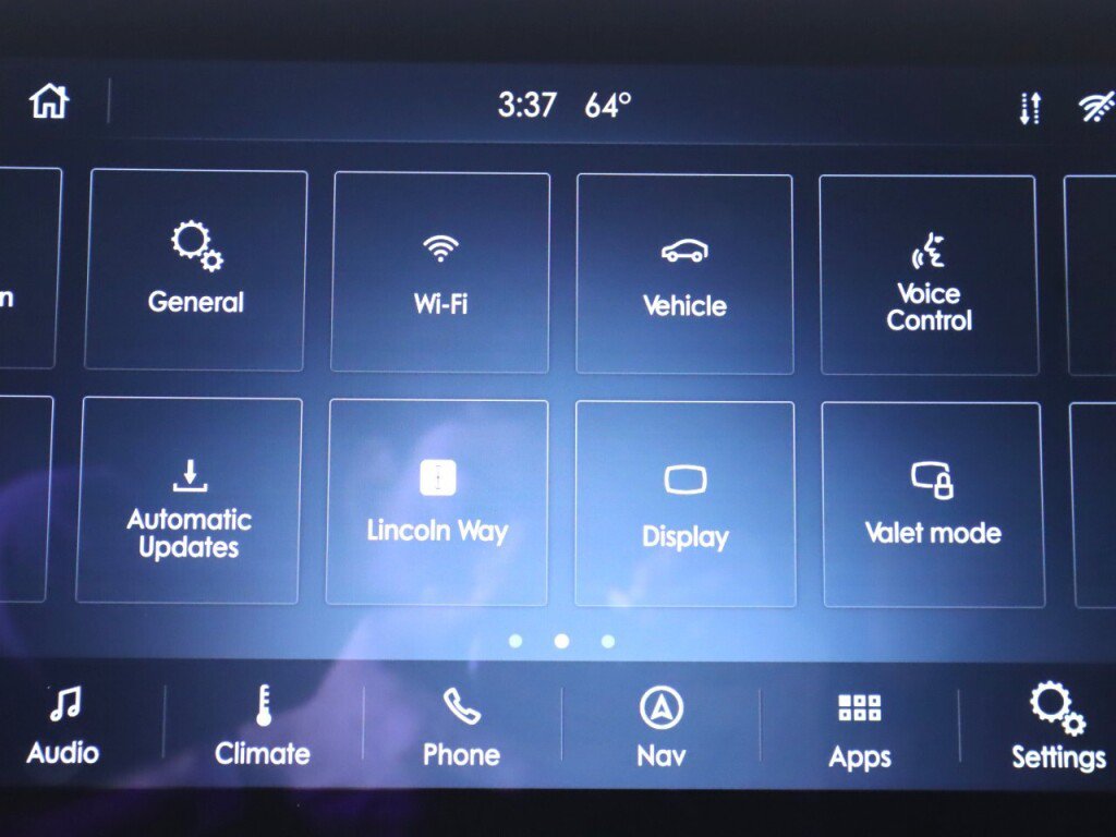 Used 2020 Lincoln Navigator L Reserve w/ Equipment Group 208A Reserve AWD/4WD image 21