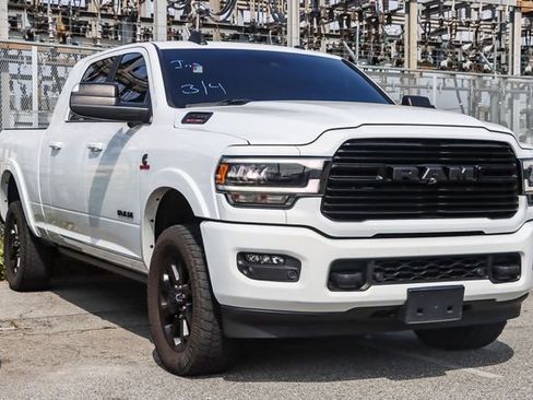 Used 2022 RAM 2500 Laramie image 3