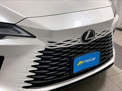 Used 2025 Lexus RX 450h Luxury w/ Convenience Package image 32